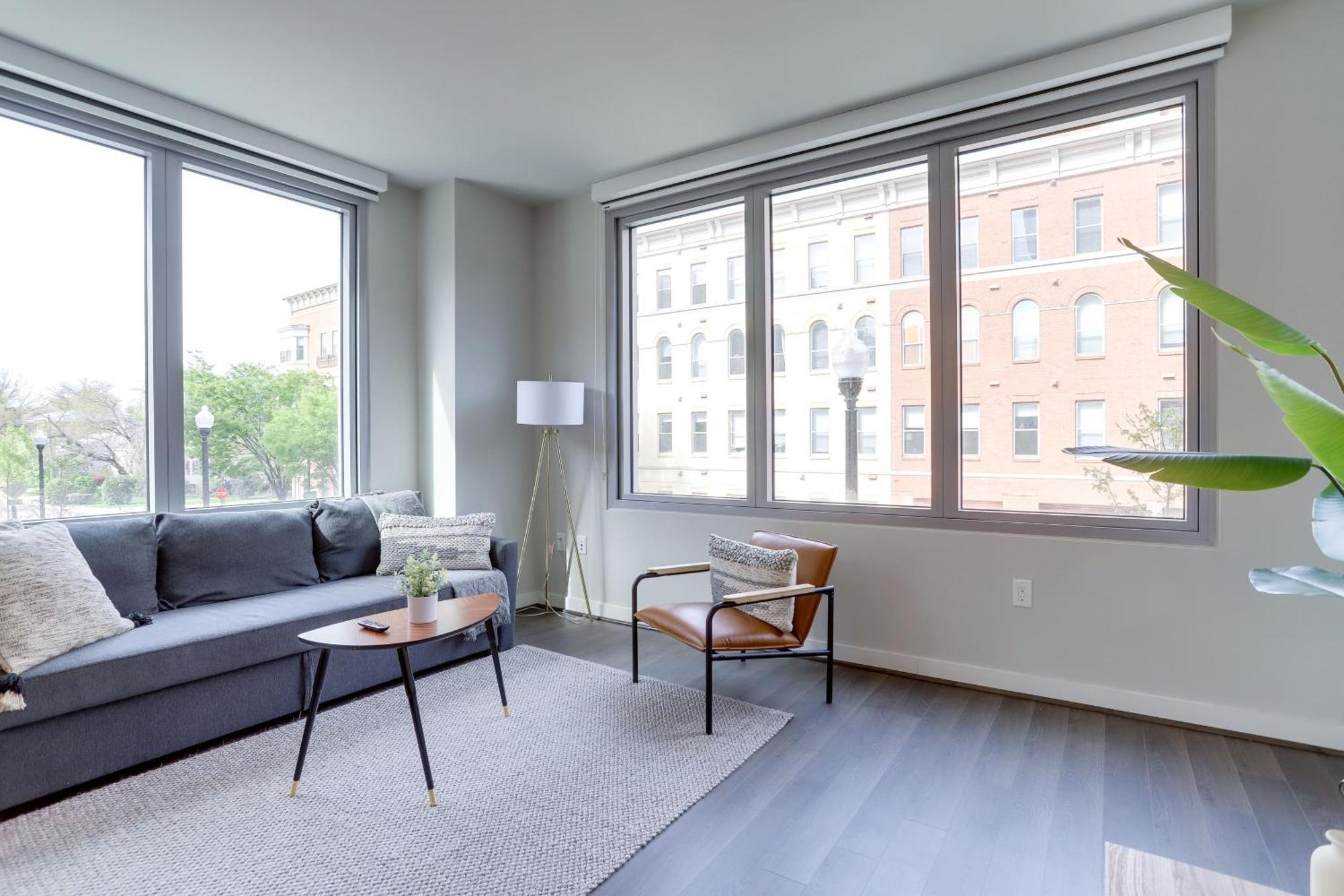 Stylish Condo At Clarendon With Rooftop Views Arlington Eksteriør bilde