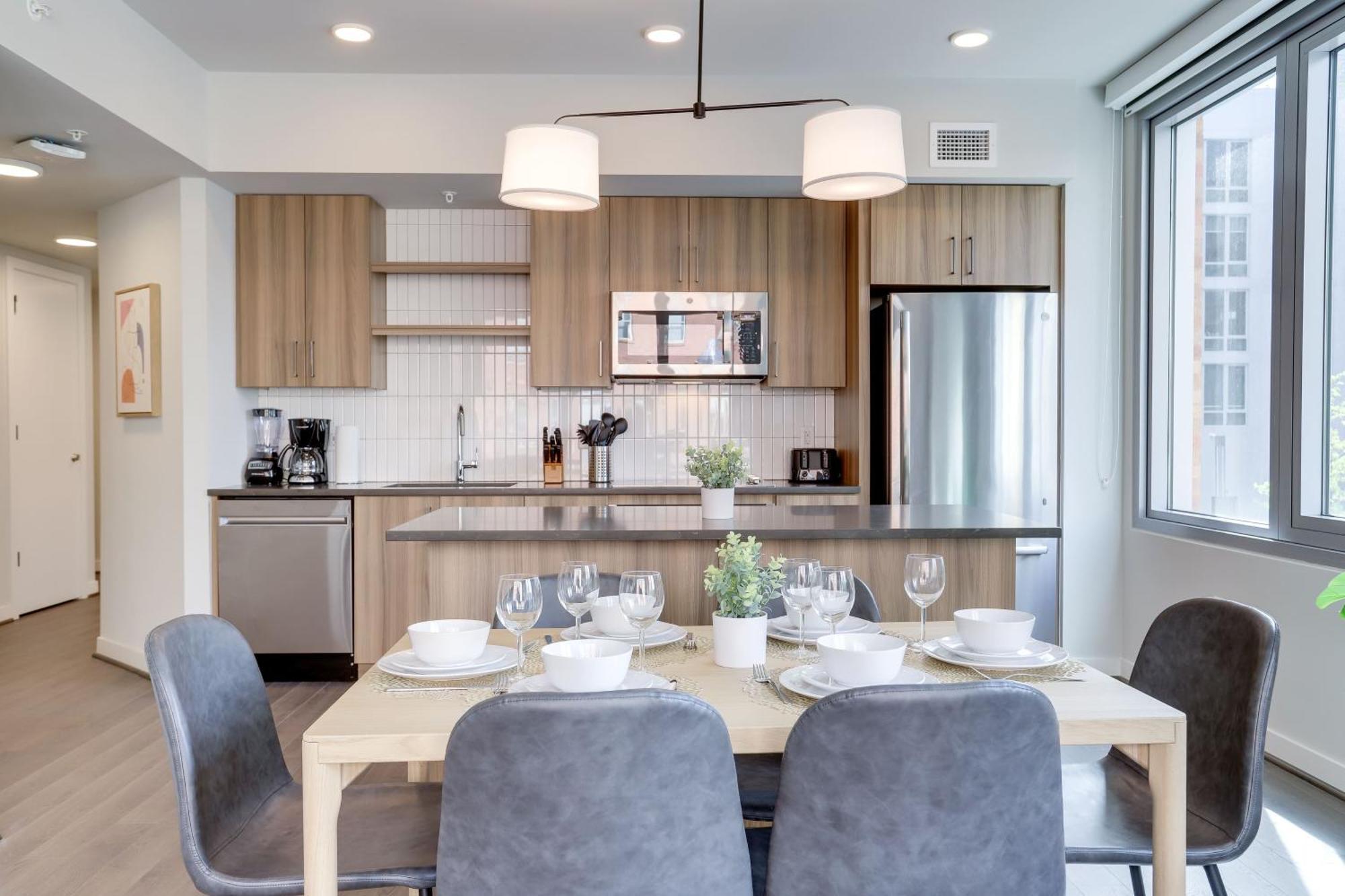 Stylish Condo At Clarendon With Rooftop Views Arlington Eksteriør bilde
