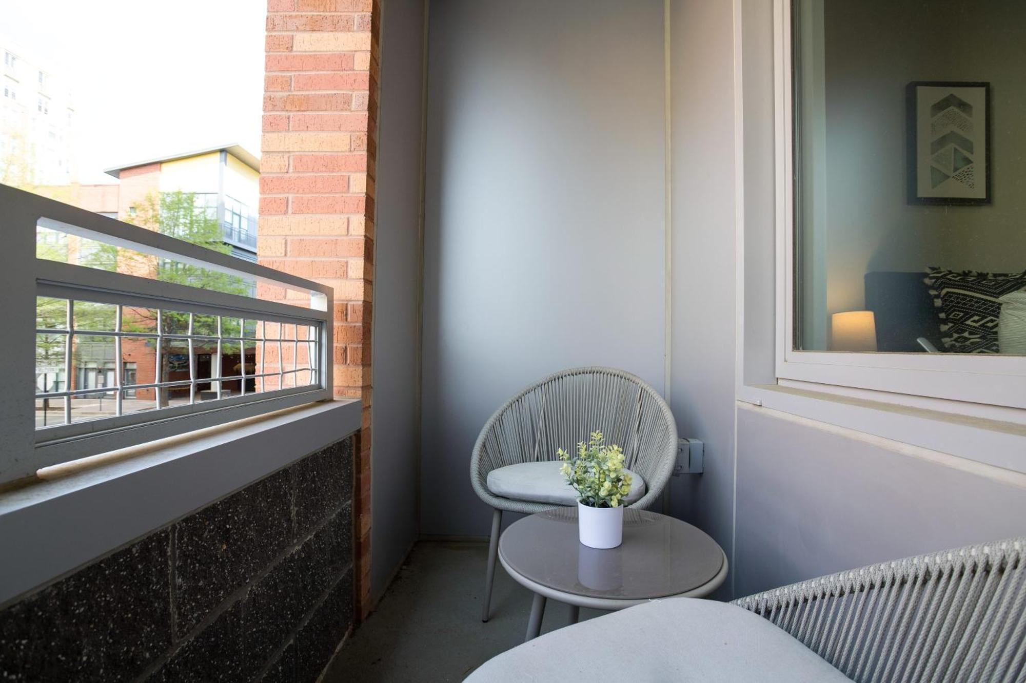 Stylish Condo At Clarendon With Rooftop Views Arlington Eksteriør bilde
